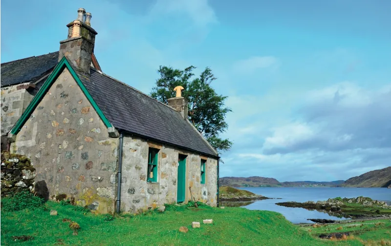 Cicerone - The Book Of The Bothy - Phoebe Smith-5